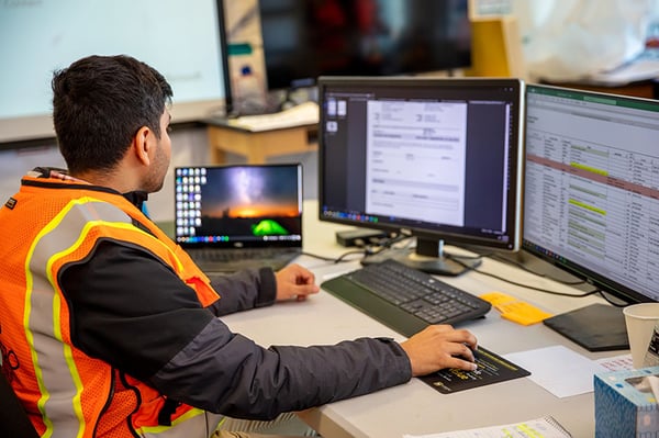 stock_image-bidding_a_job